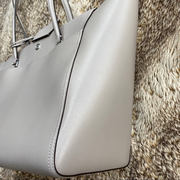SOLD! Tory Burch Robinson Tote Gray Heron - Picture 4 of 8